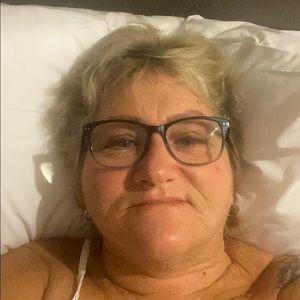 Meet your Posher, Robyn